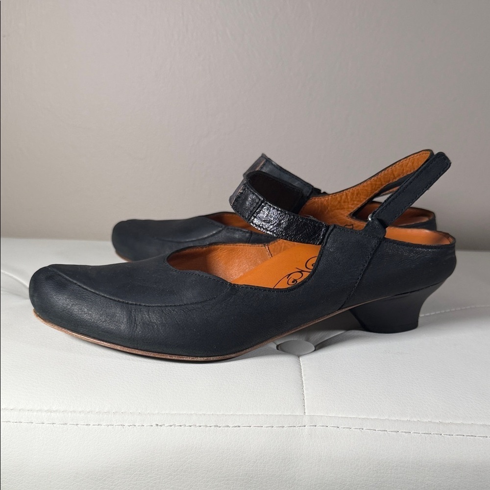Think! Black Slingback Heels